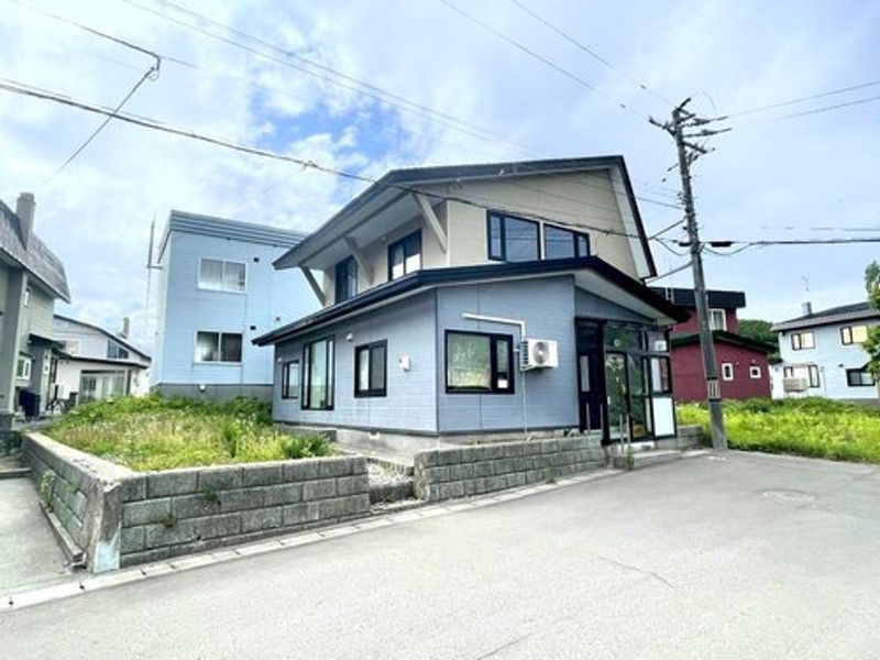 Saiwai 4 house — Otaru, Hokkaido